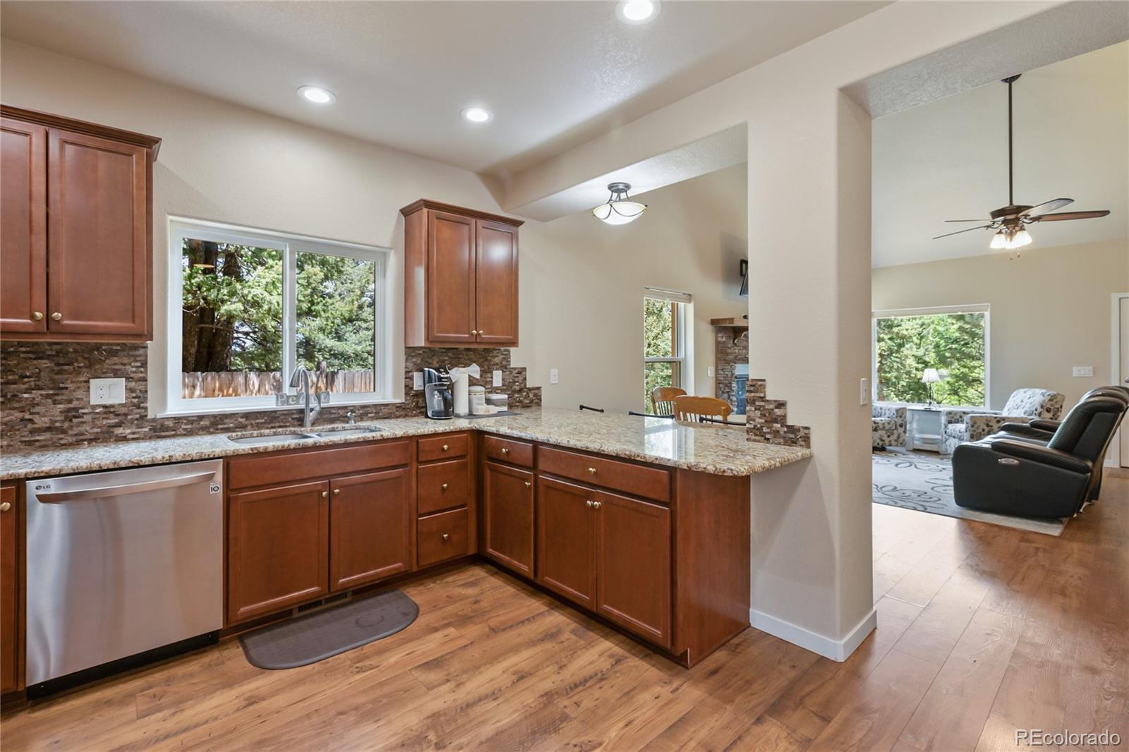 MLS Image #23 for 71  mt elbert drive,florissant, Colorado