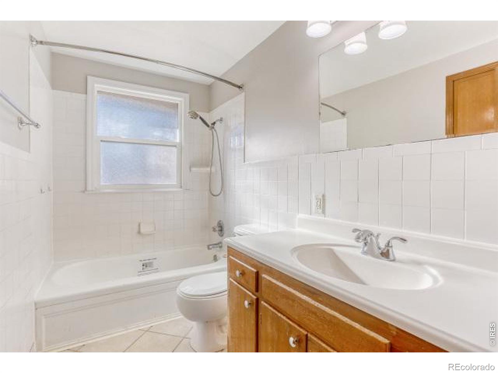 MLS Image #11 for 1103  grant street,longmont, Colorado