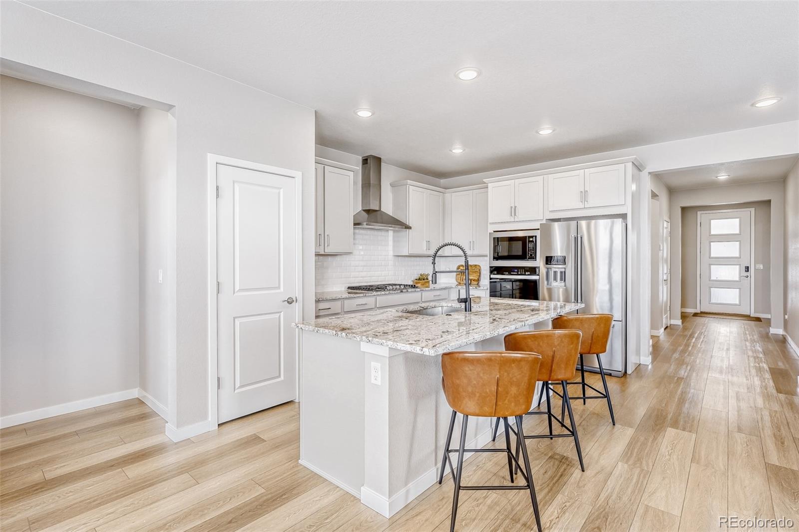 MLS Image #8 for 4021 n biloxi court,aurora, Colorado