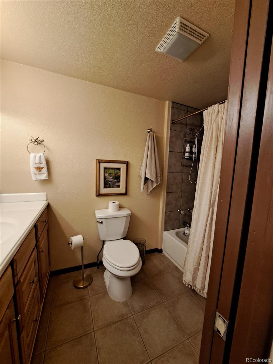 MLS Image #17 for 8946  central avenue,beulah, Colorado