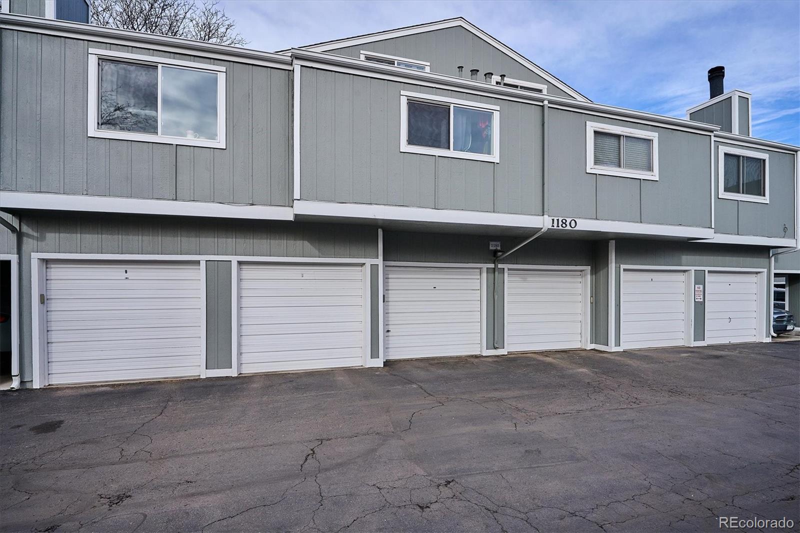 MLS Image #31 for 1180 s monaco parkway,denver, Colorado