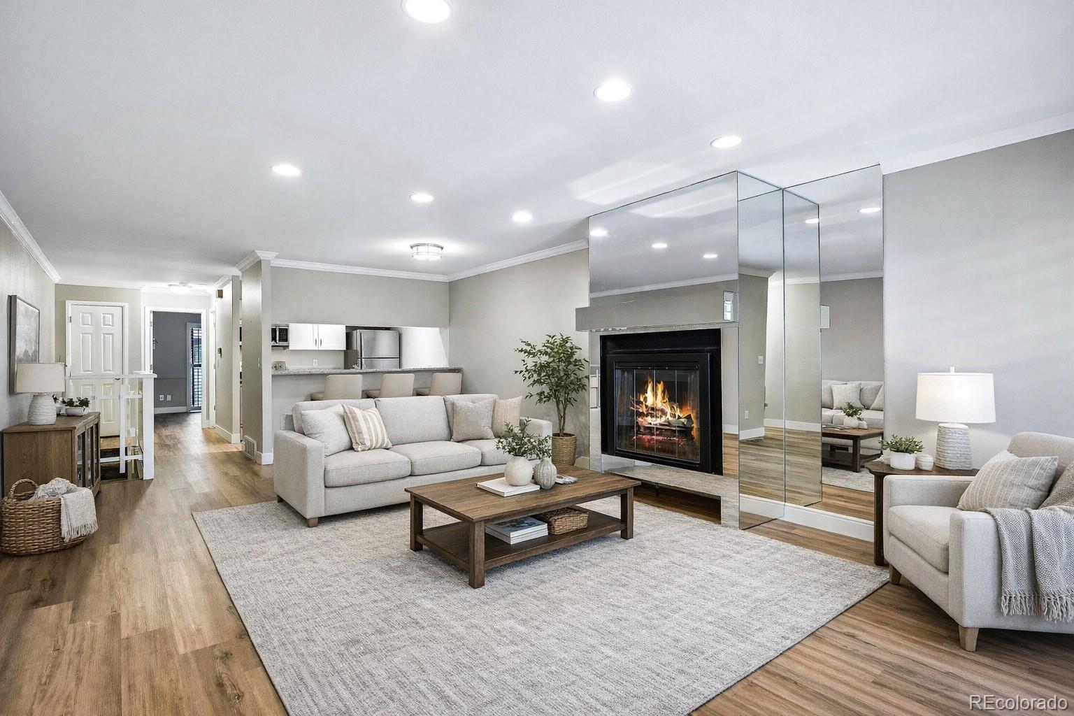 MLS Image #4 for 1180 s monaco parkway,denver, Colorado