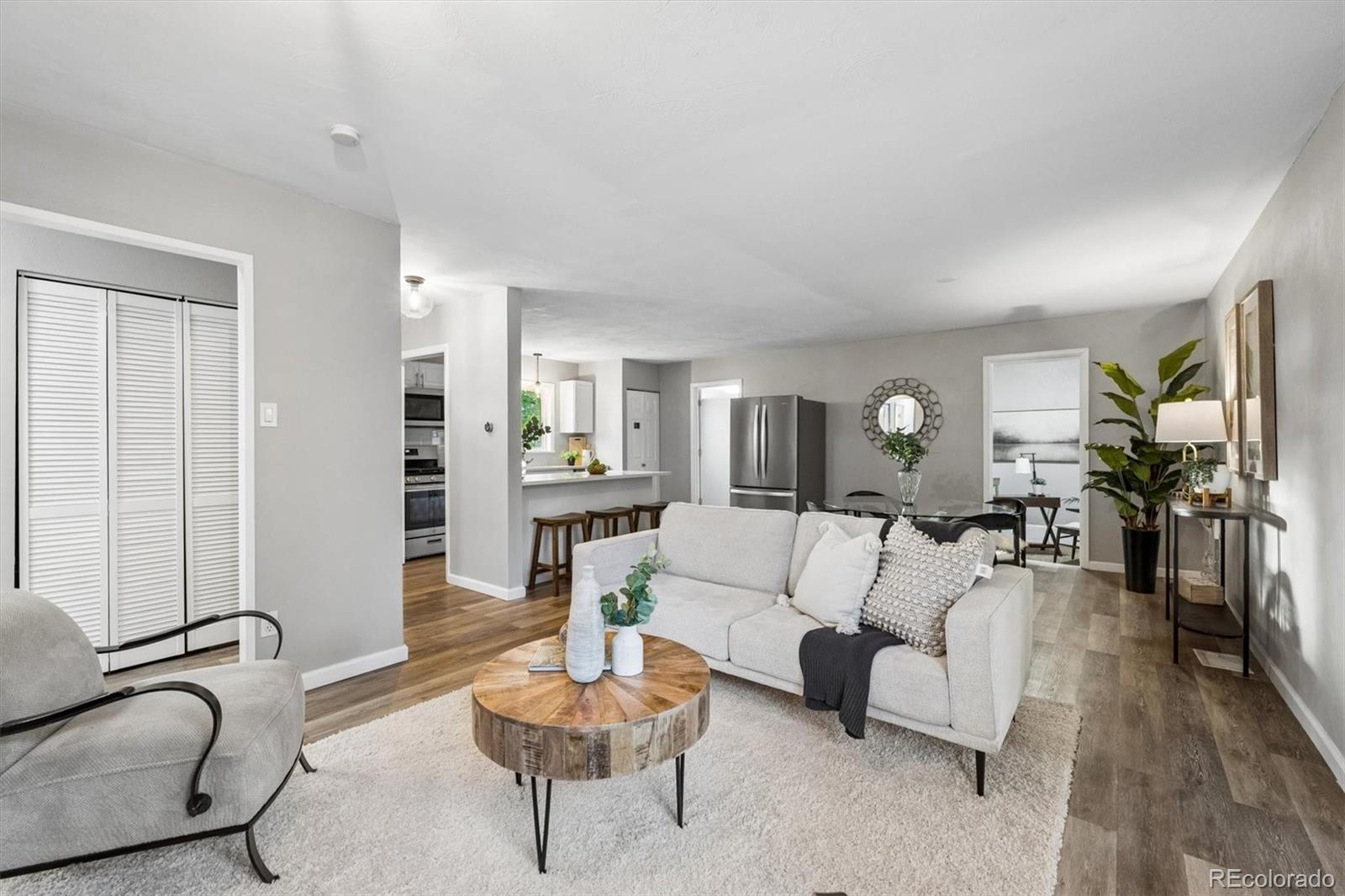 MLS Image #4 for 3440 s fairfax street,denver, Colorado