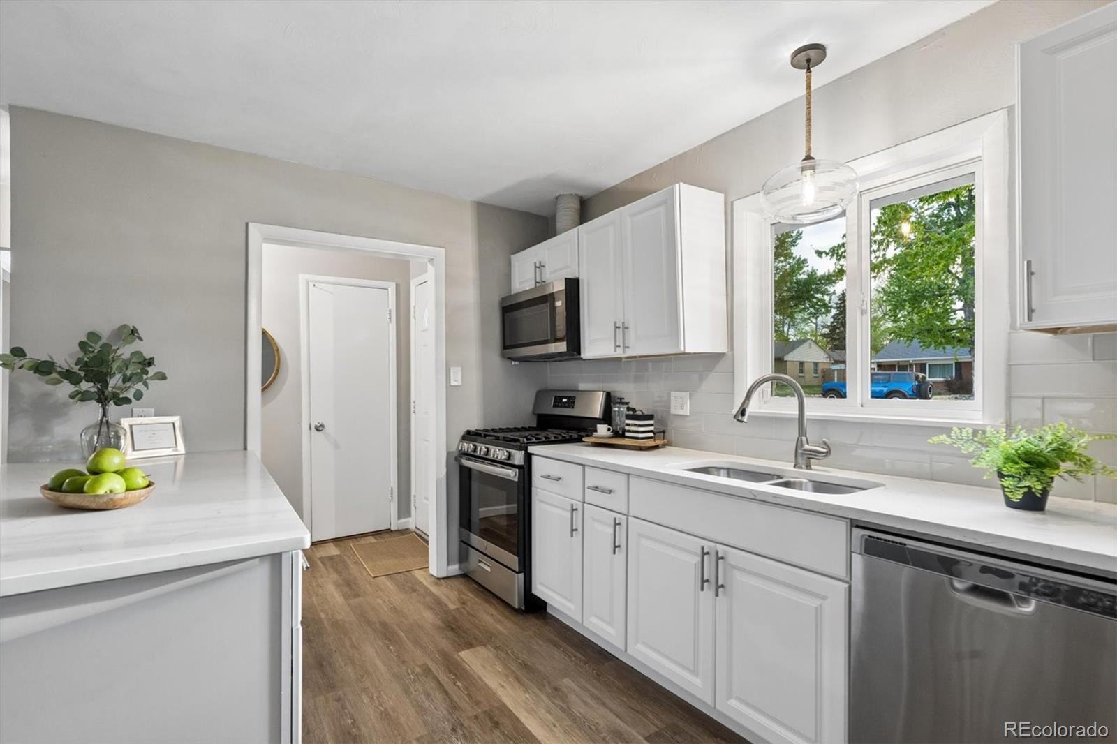 MLS Image #9 for 3440 s fairfax street,denver, Colorado