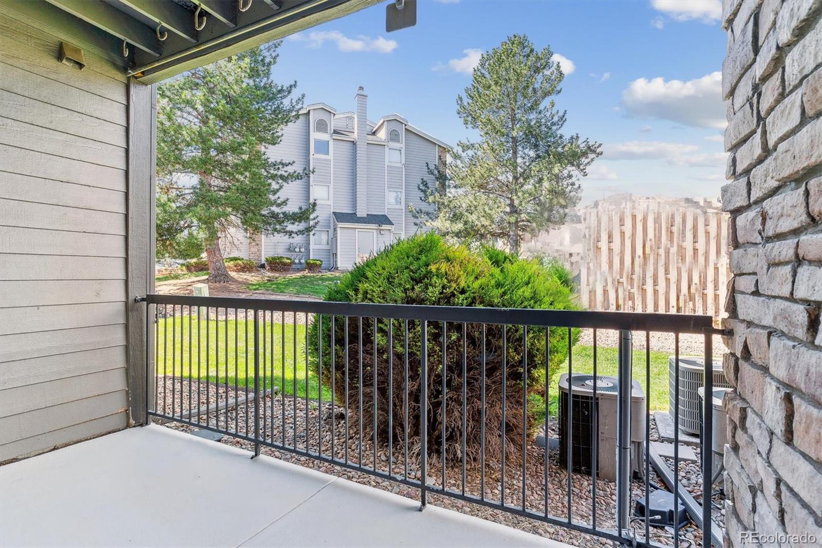 MLS Image #18 for 2575 s syracuse way f101,denver, Colorado