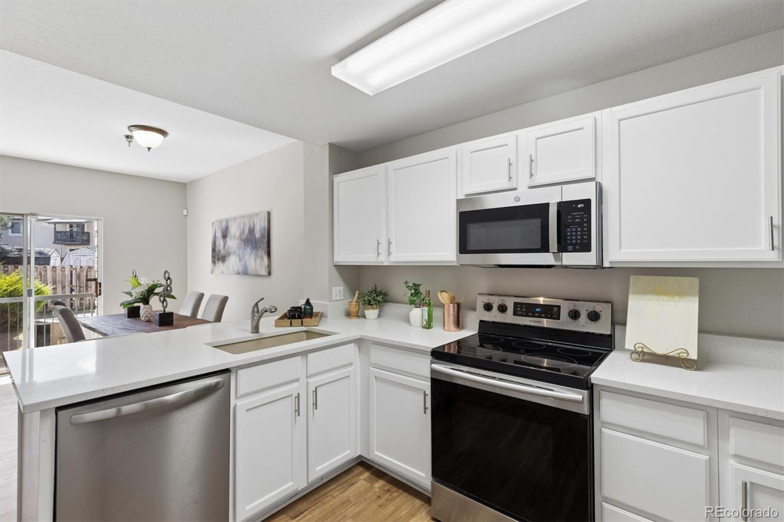 MLS Image #8 for 2575 s syracuse way f101,denver, Colorado