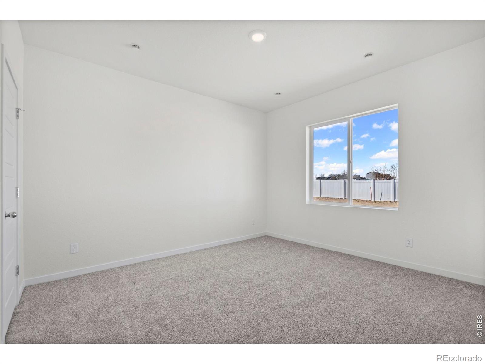 MLS Image #5 for 3805  lake clark street,evans, Colorado
