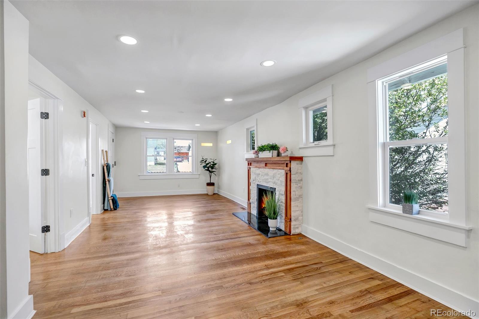 MLS Image #3 for 624 s quitman street,denver, Colorado