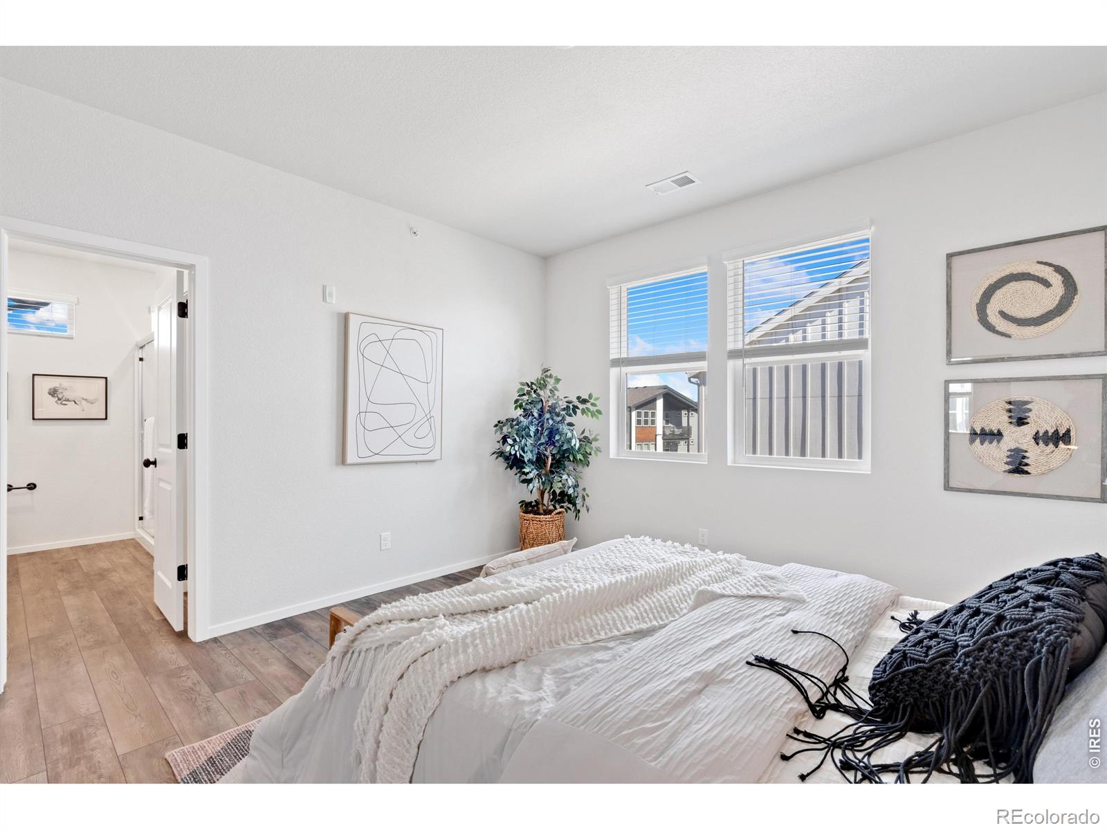 MLS Image #12 for 539  vicot way,fort collins, Colorado