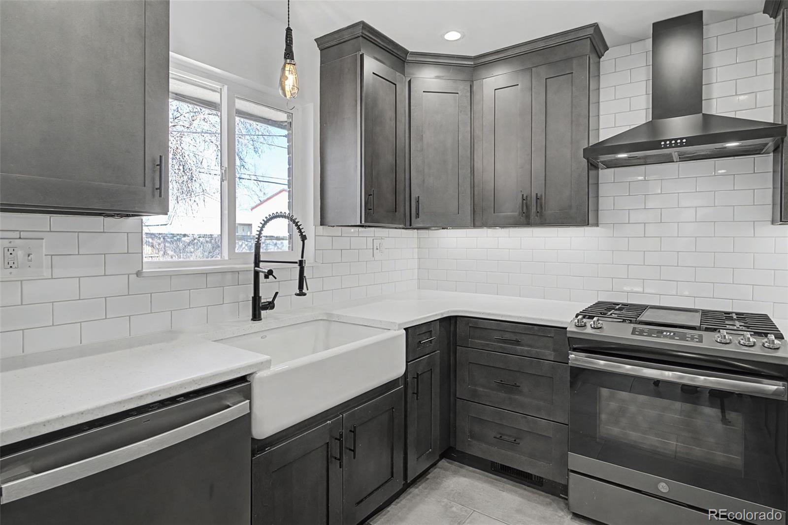 MLS Image #10 for 10915 w 68th avenue,arvada, Colorado