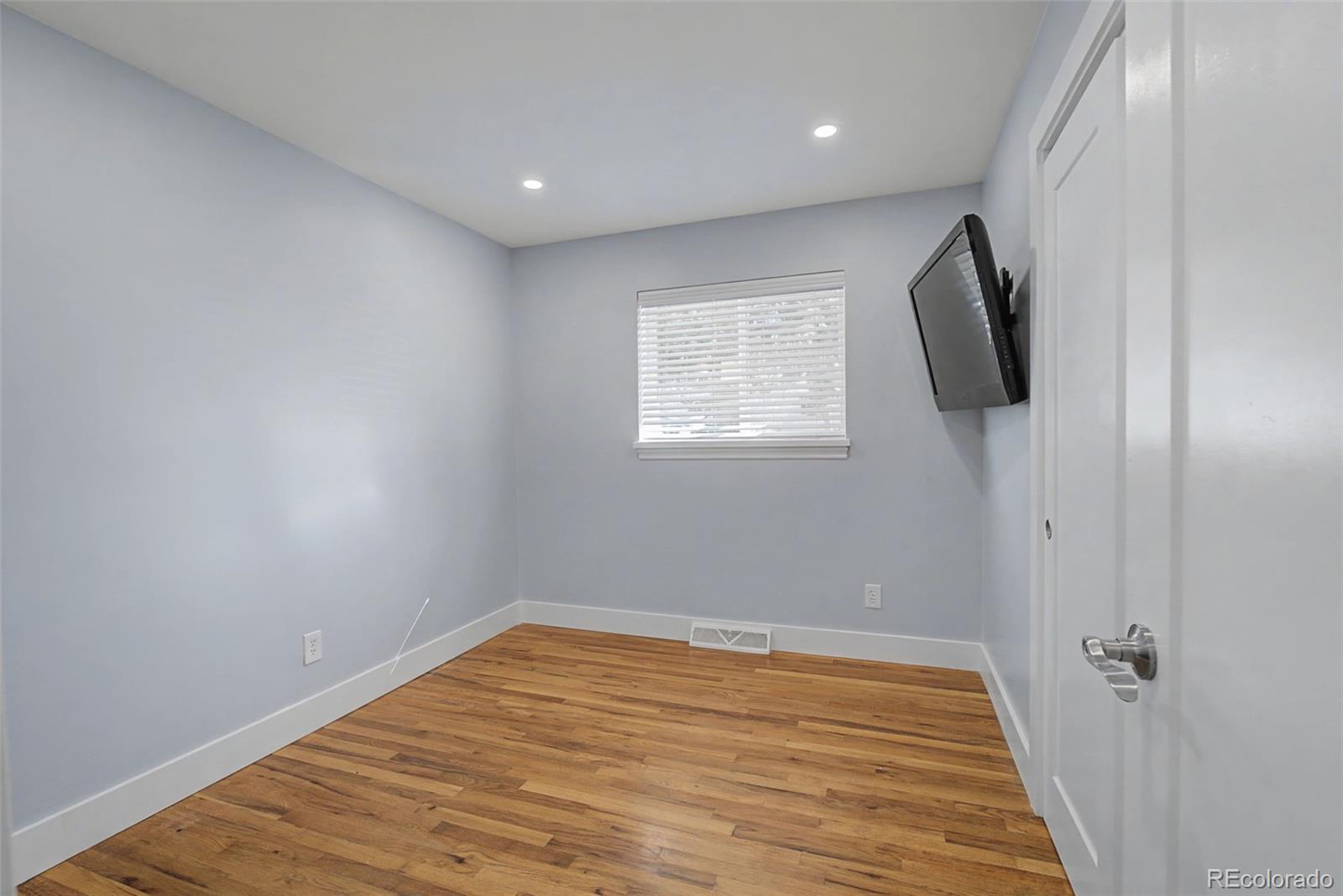MLS Image #18 for 10915 w 68th avenue,arvada, Colorado
