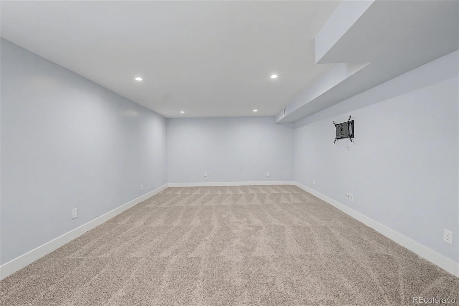 MLS Image #25 for 10915 w 68th avenue,arvada, Colorado