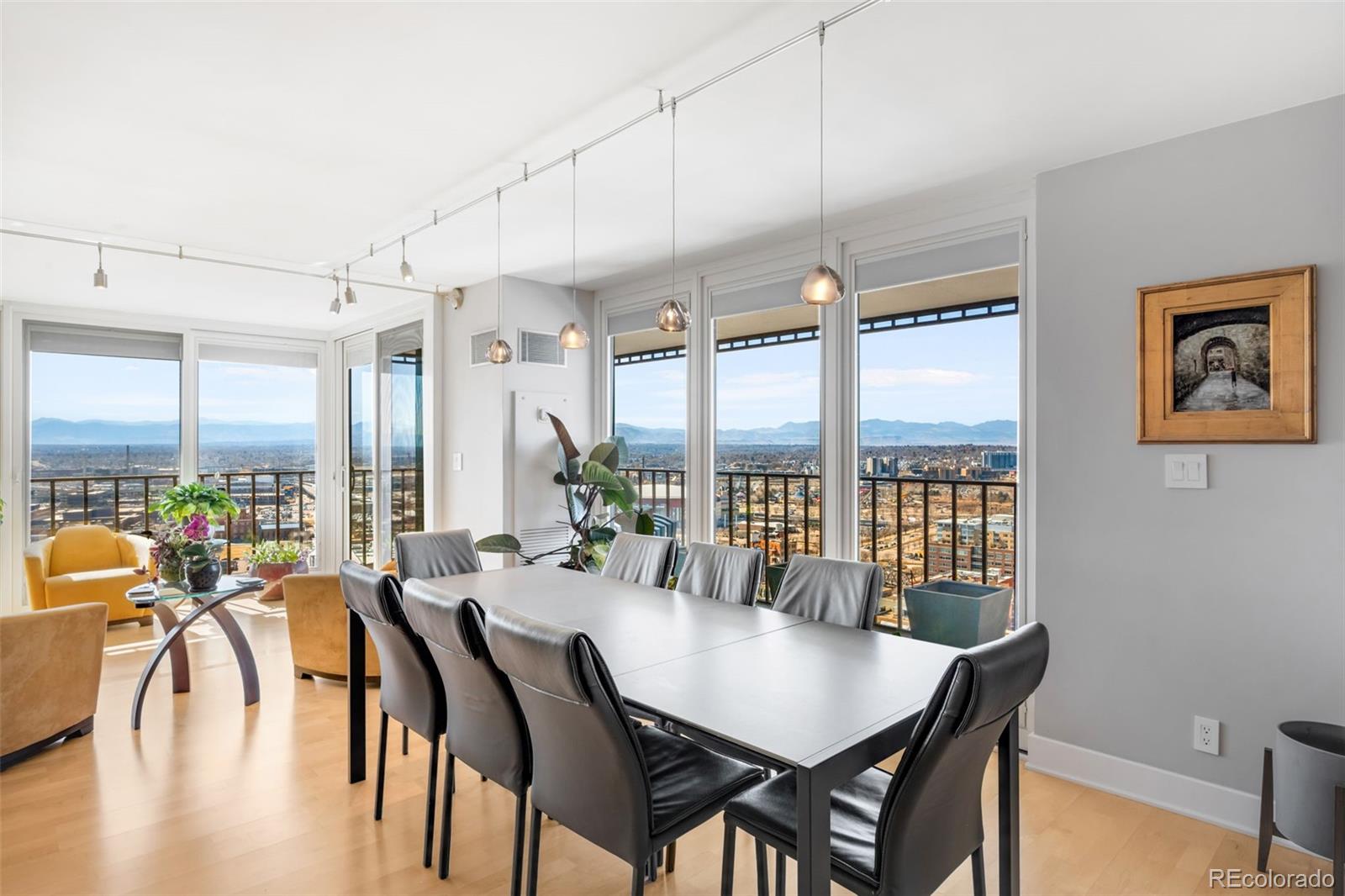 MLS Image #13 for 1551  larimer street,denver, Colorado