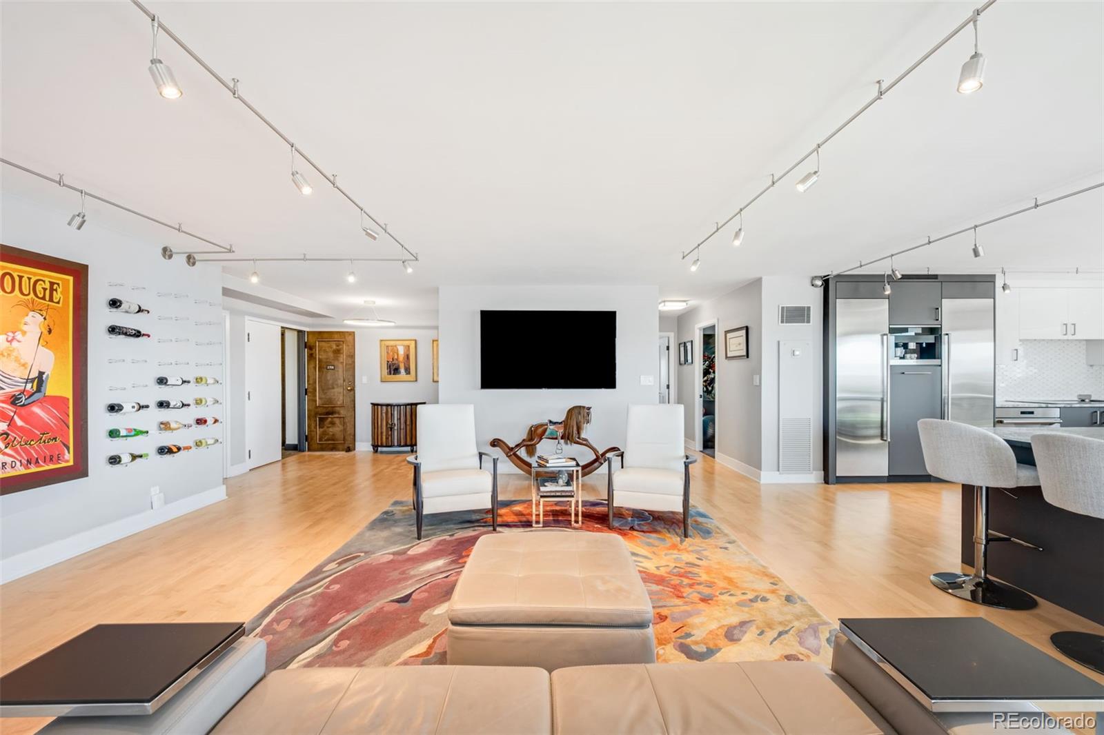 MLS Image #2 for 1551  larimer street,denver, Colorado