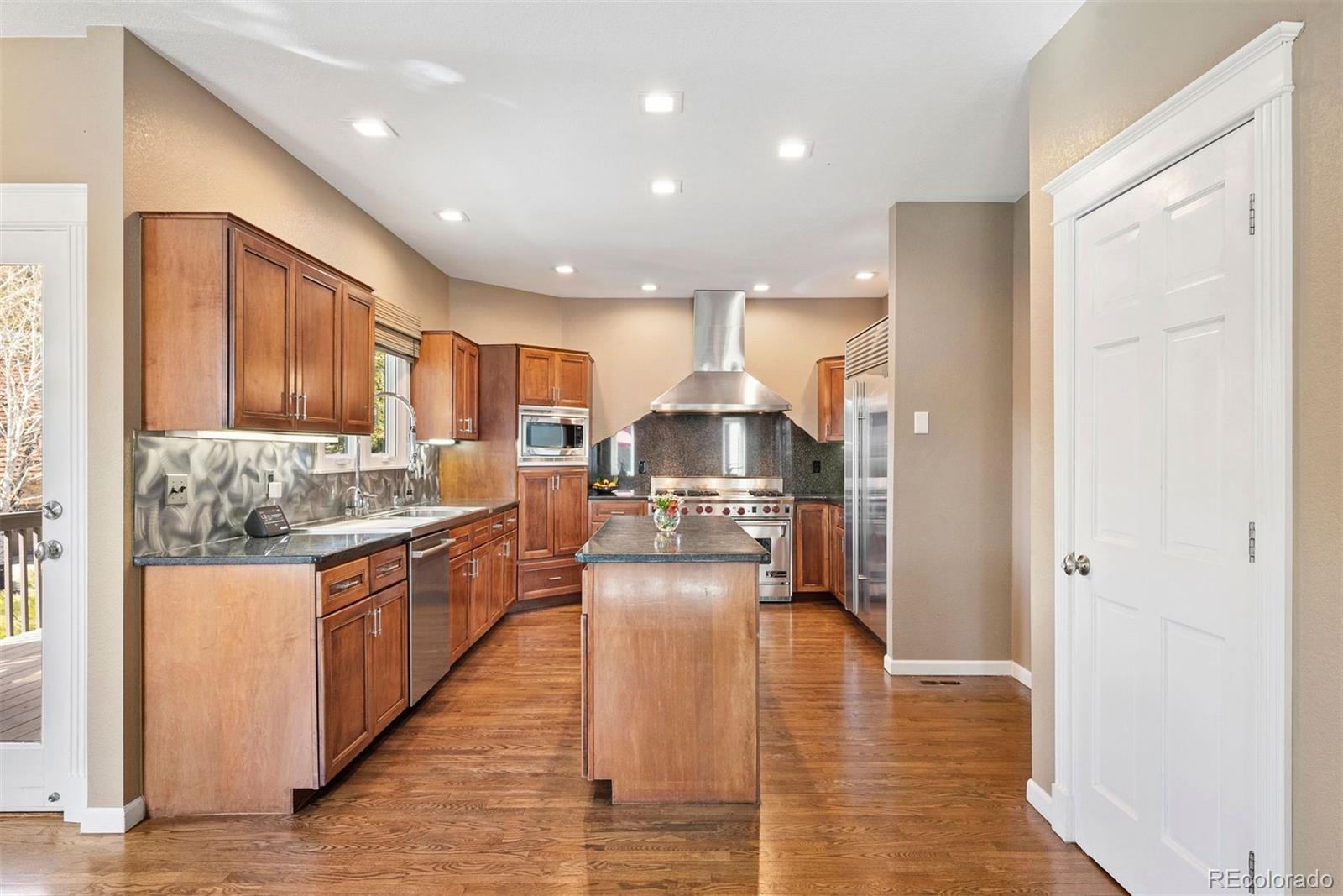 MLS Image #16 for 22292  chippewa lane,golden, Colorado
