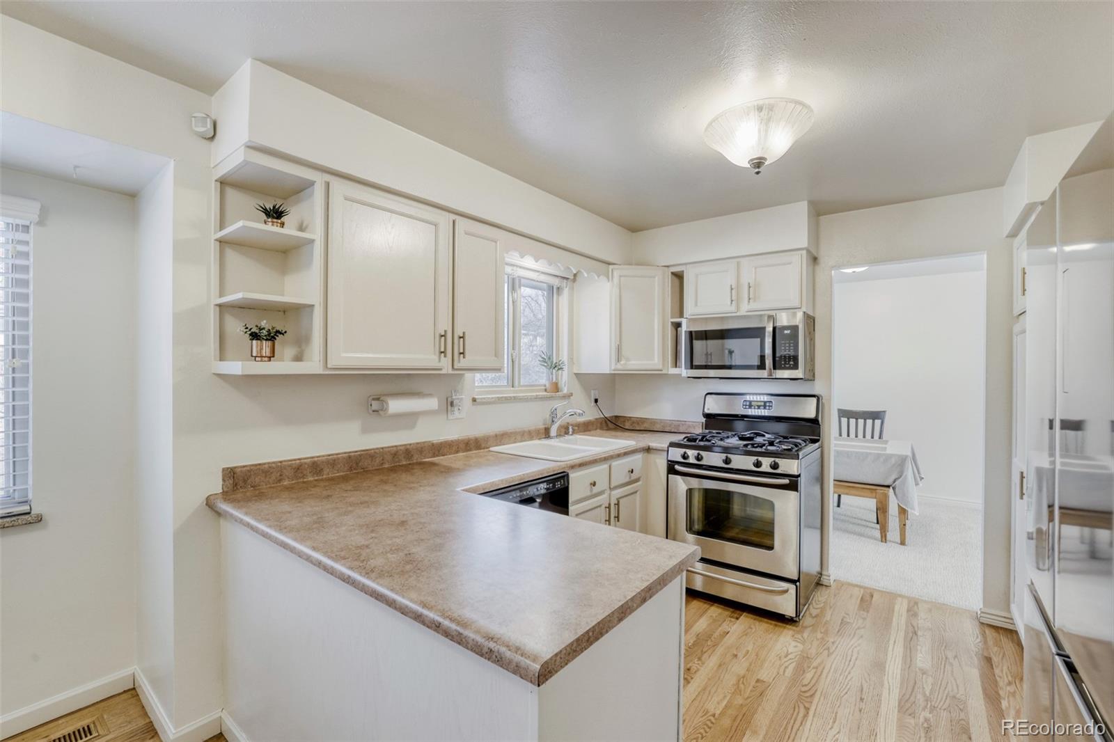MLS Image #10 for 10135 w iowa avenue,lakewood, Colorado