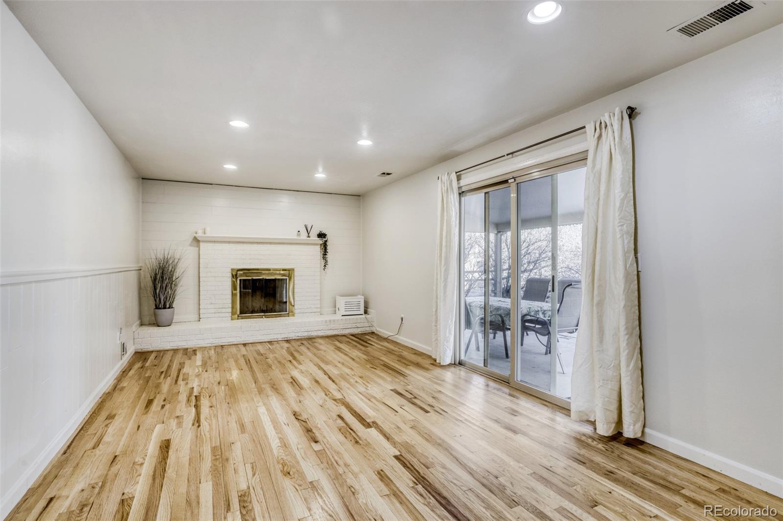 MLS Image #12 for 10135 w iowa avenue,lakewood, Colorado