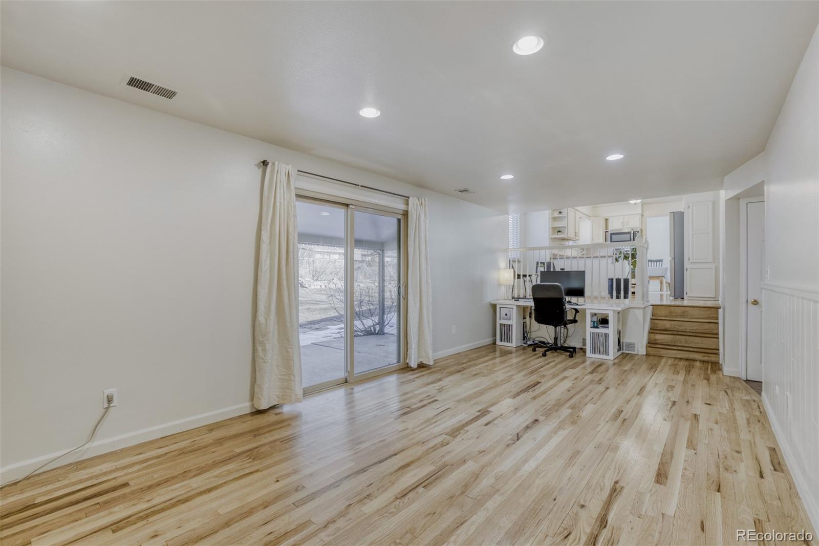 MLS Image #13 for 10135 w iowa avenue,lakewood, Colorado