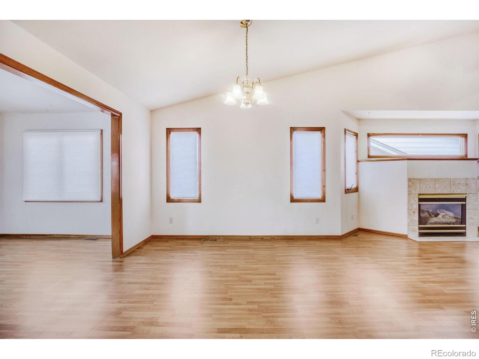 MLS Image #25 for 1534  spencer street,longmont, Colorado