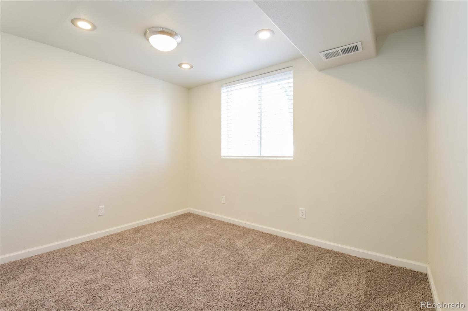 MLS Image #15 for 406 e 28th street drive,greeley, Colorado