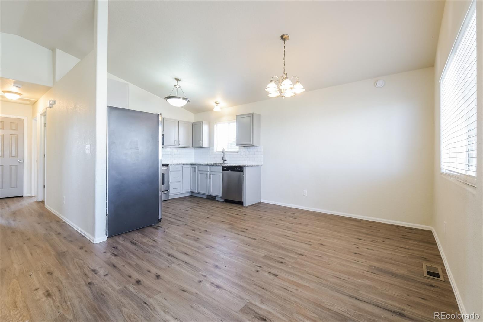 MLS Image #6 for 406 e 28th street drive,greeley, Colorado