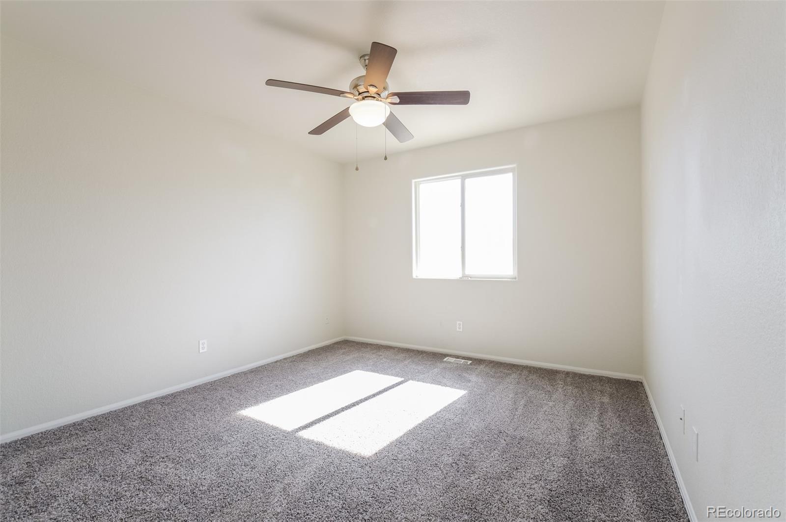 MLS Image #9 for 406 e 28th street drive,greeley, Colorado