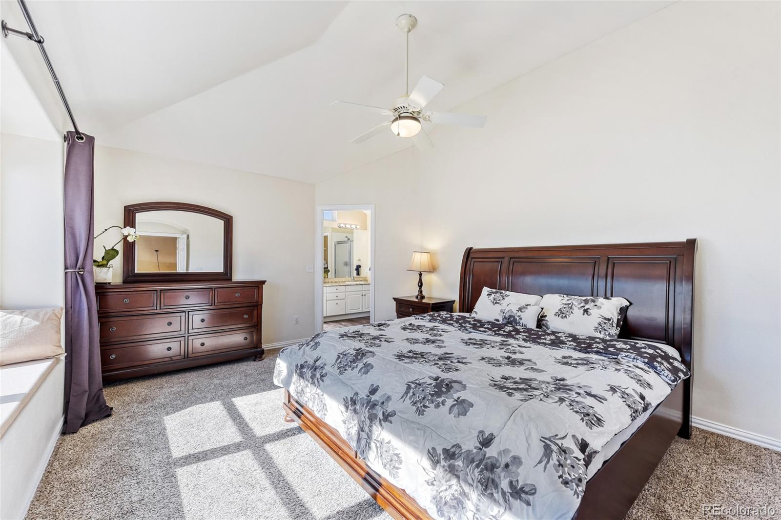 MLS Image #14 for 1011 s valentia street,denver, Colorado