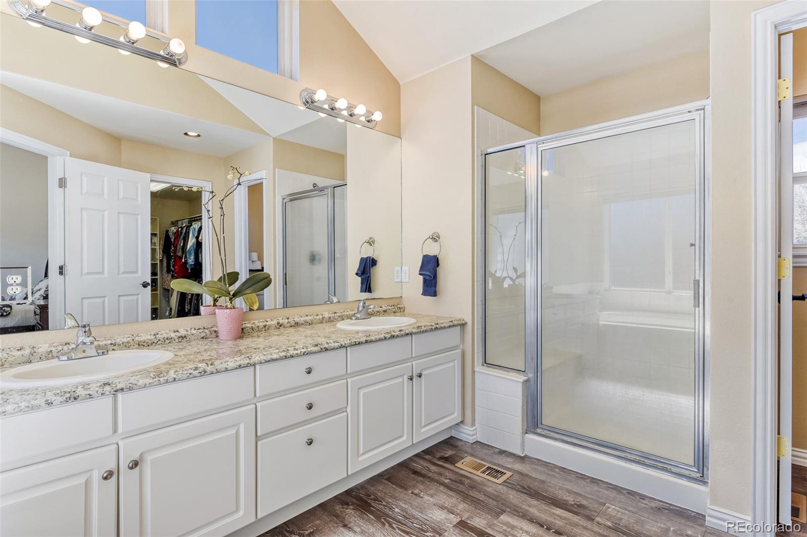 MLS Image #17 for 1011 s valentia street,denver, Colorado