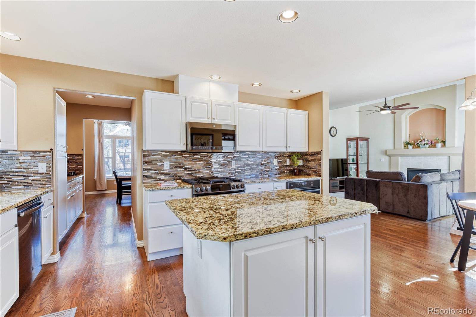 MLS Image #2 for 1011 s valentia street,denver, Colorado