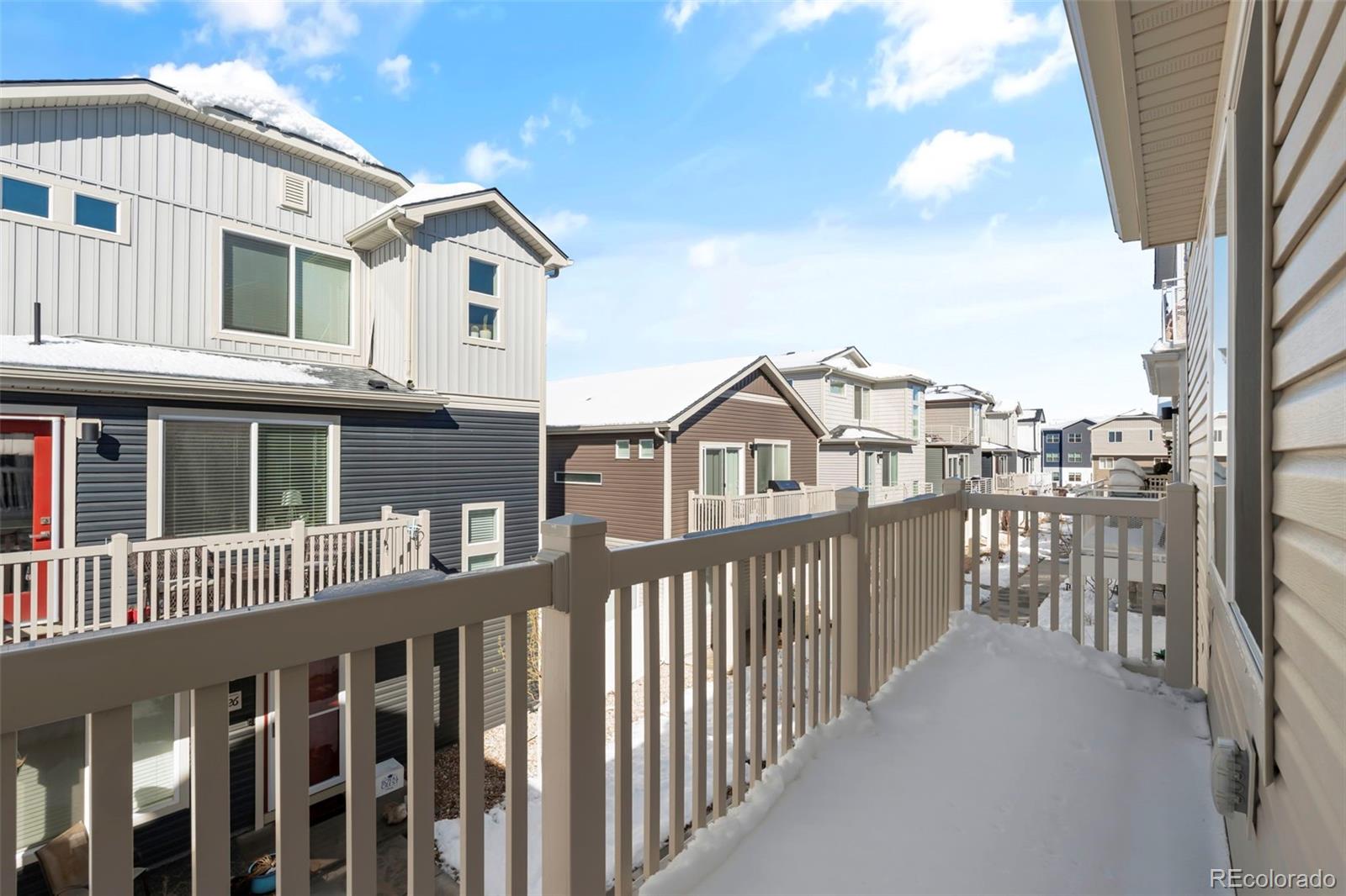 MLS Image #11 for 18227 e 51st avenue,denver, Colorado