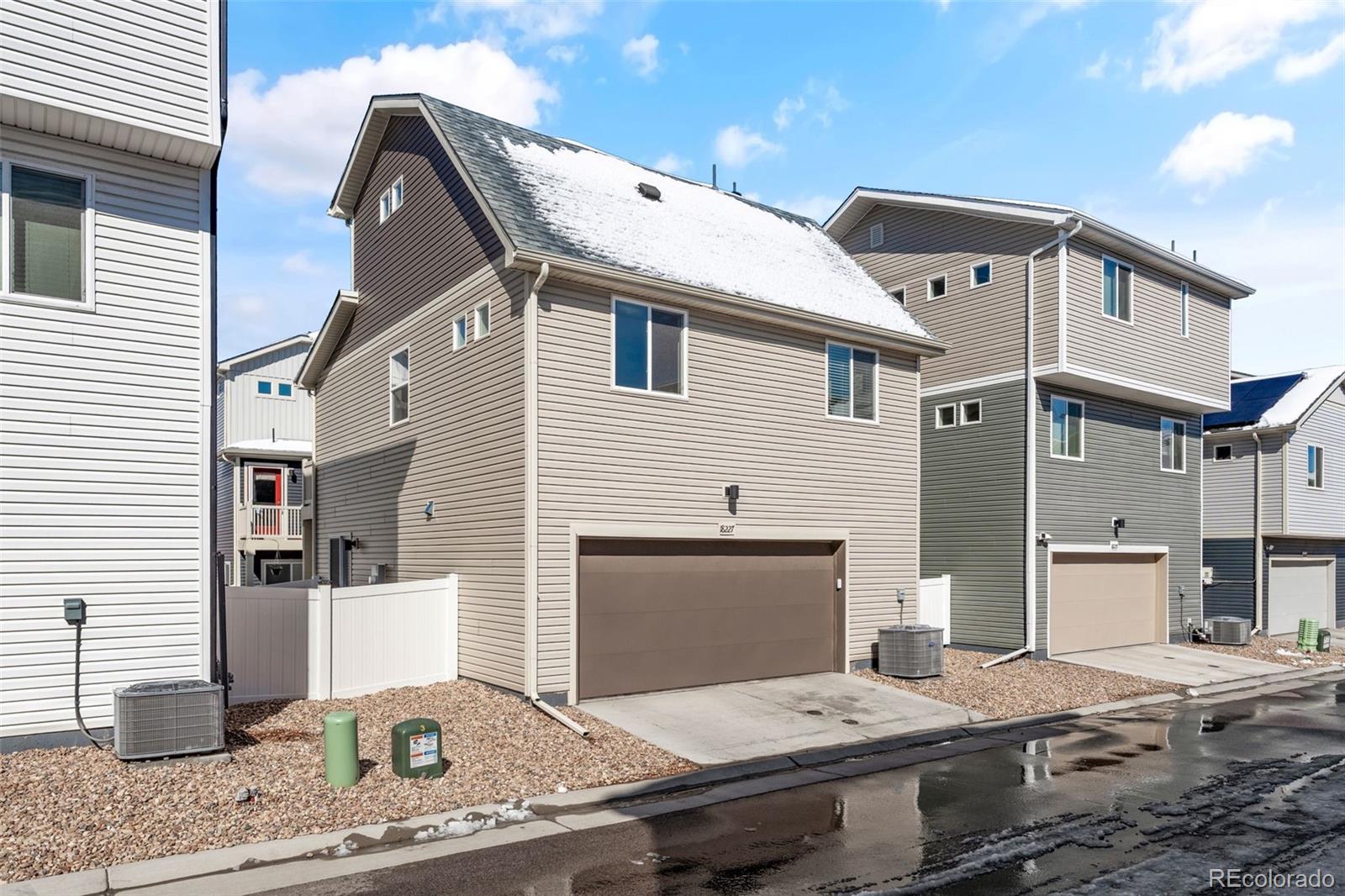 MLS Image #31 for 18227 e 51st avenue,denver, Colorado