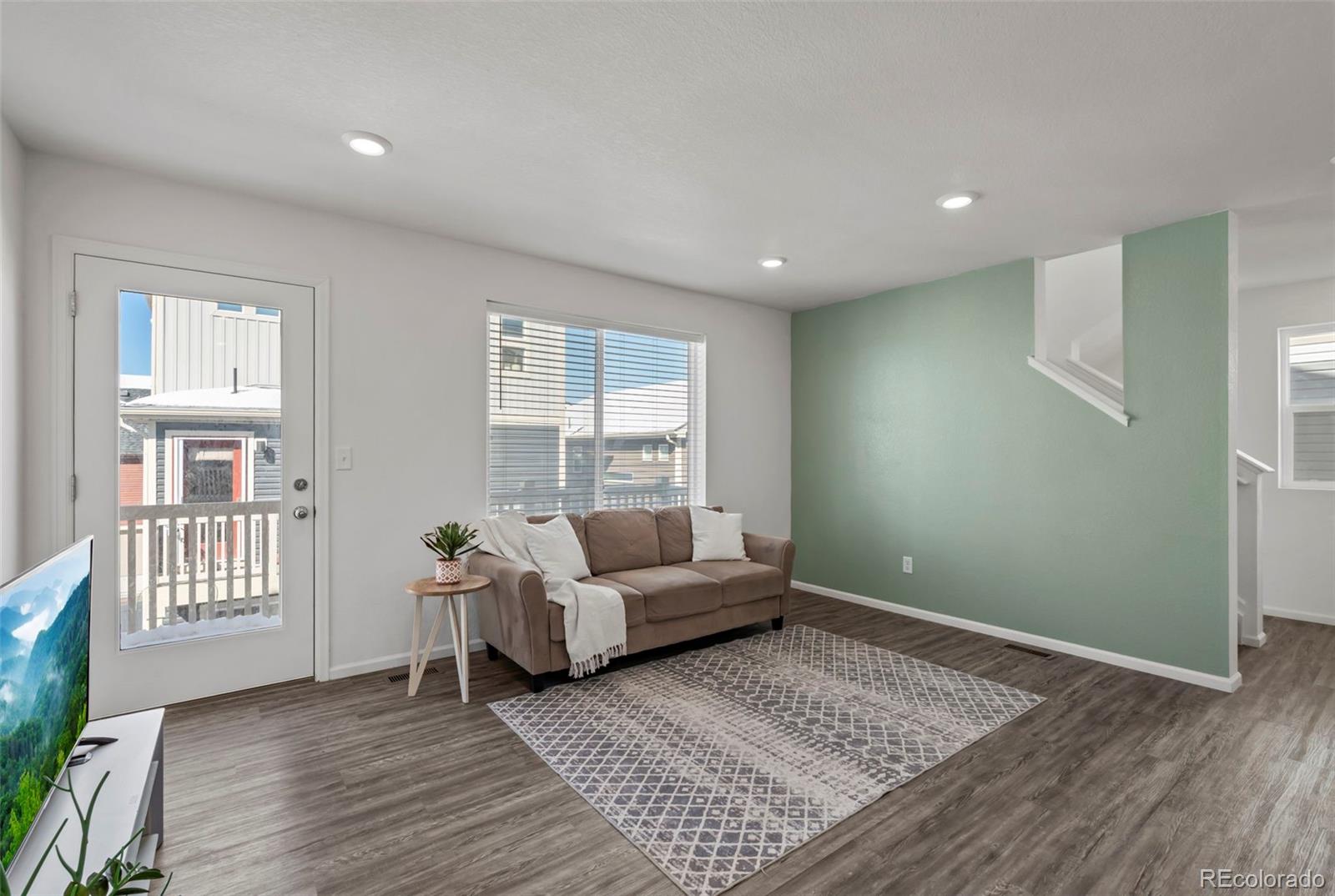 MLS Image #6 for 18227 e 51st avenue,denver, Colorado
