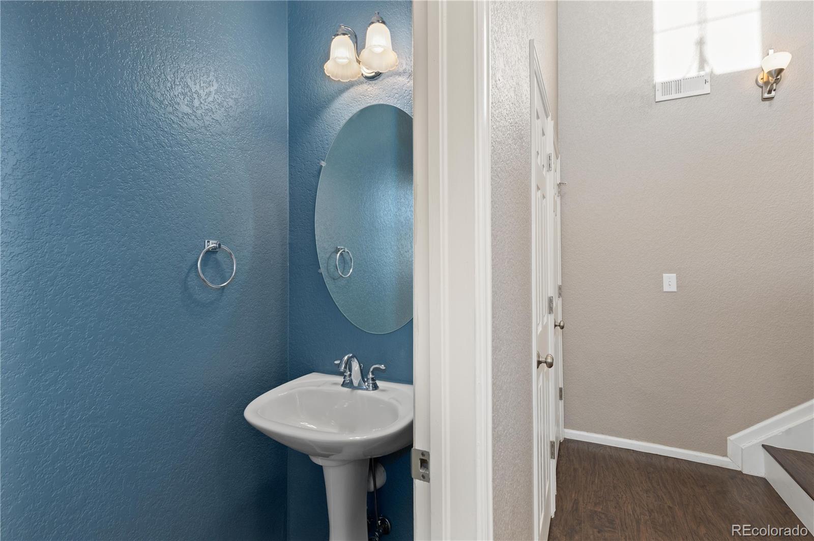 MLS Image #10 for 6701 s versailles way 106,aurora, Colorado