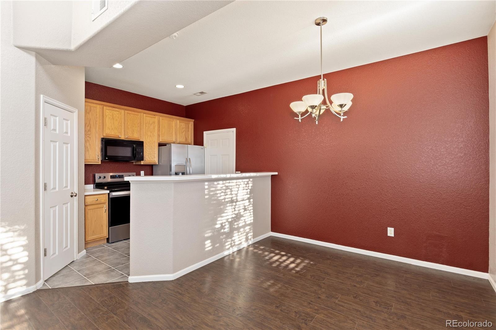MLS Image #5 for 6701 s versailles way 106,aurora, Colorado
