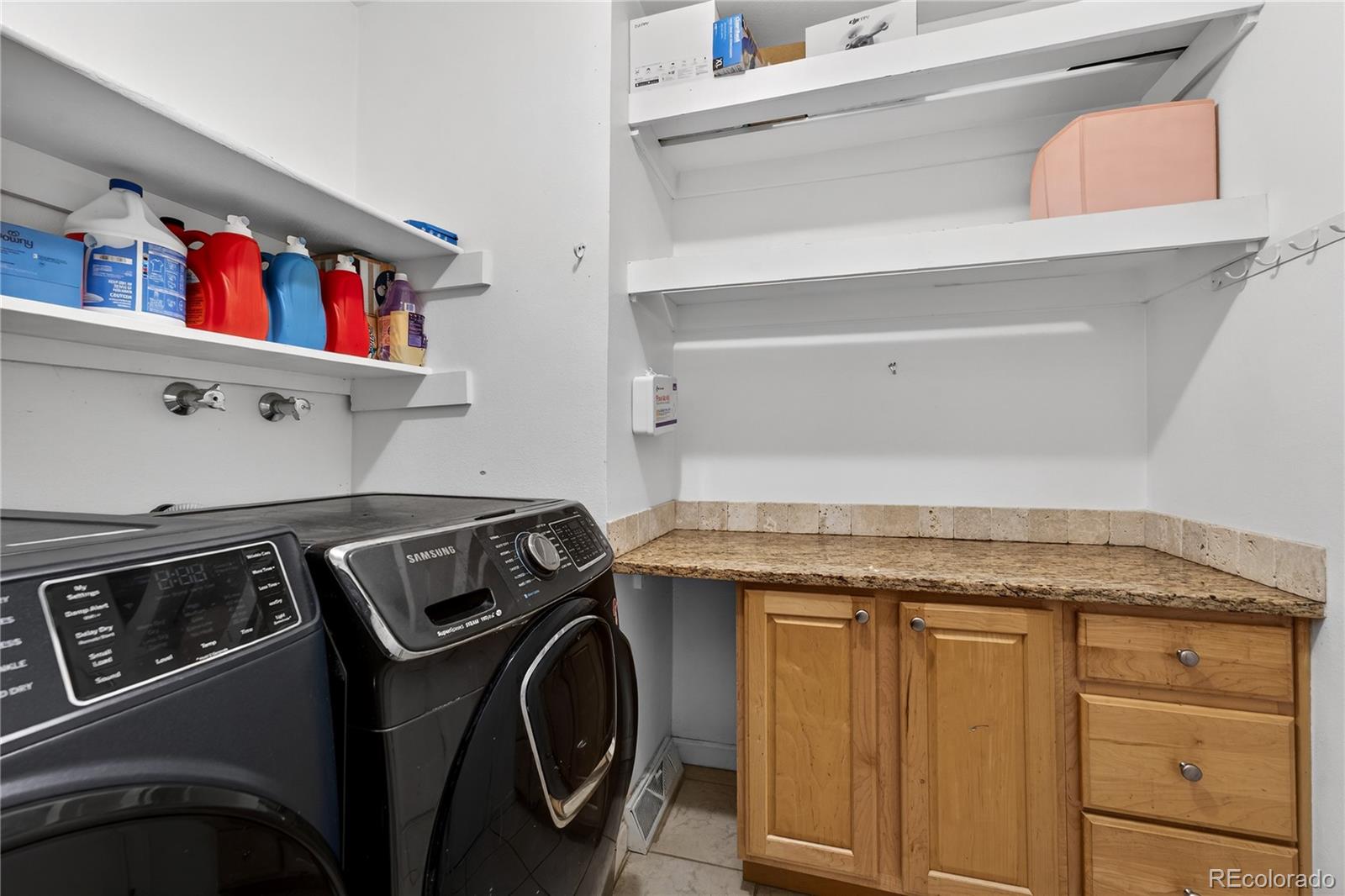 MLS Image #14 for 11467 e amherst circle,aurora, Colorado
