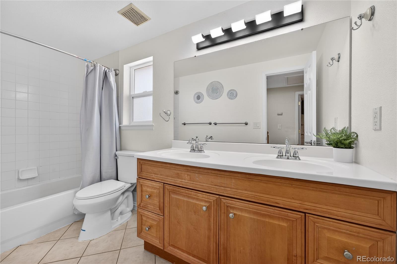 MLS Image #21 for 11467 e amherst circle,aurora, Colorado