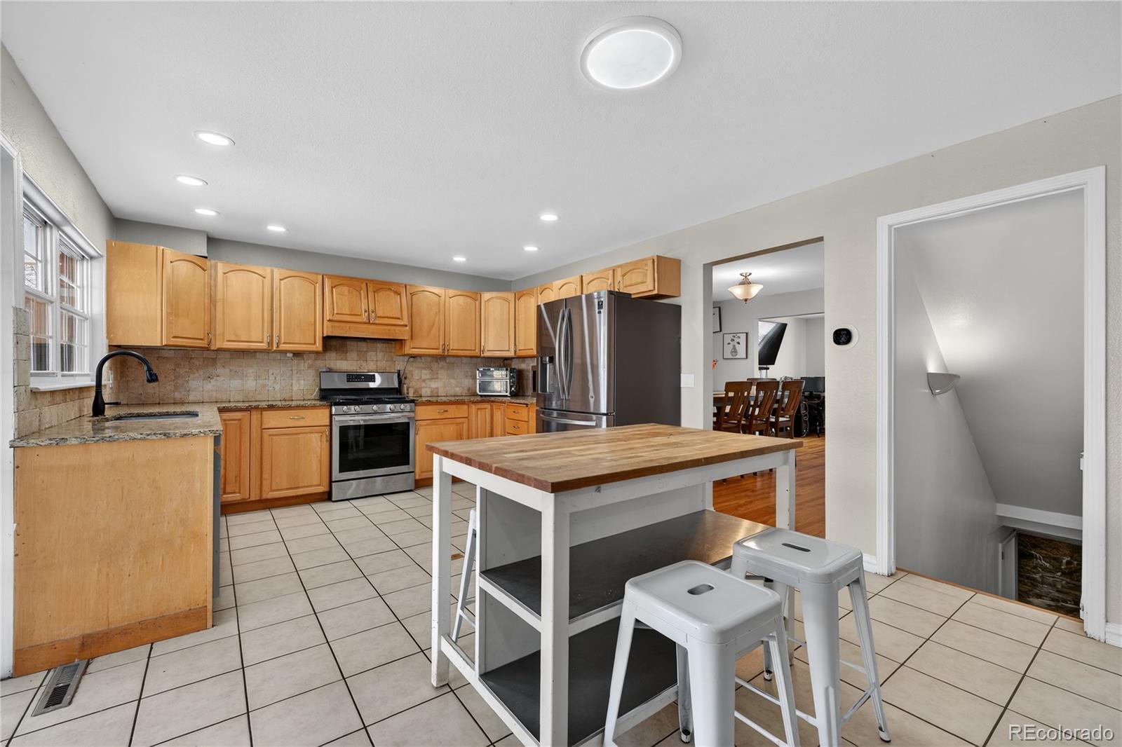 MLS Image #3 for 11467 e amherst circle,aurora, Colorado