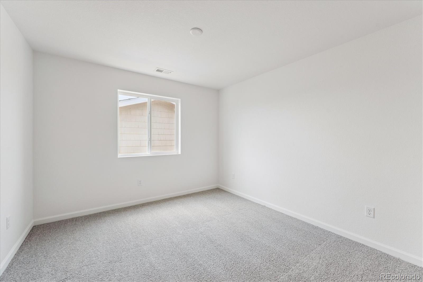 MLS Image #17 for 4615  sugar beet street,johnstown, Colorado