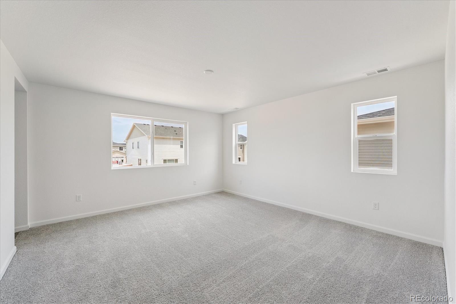 MLS Image #18 for 4615  sugar beet street,johnstown, Colorado