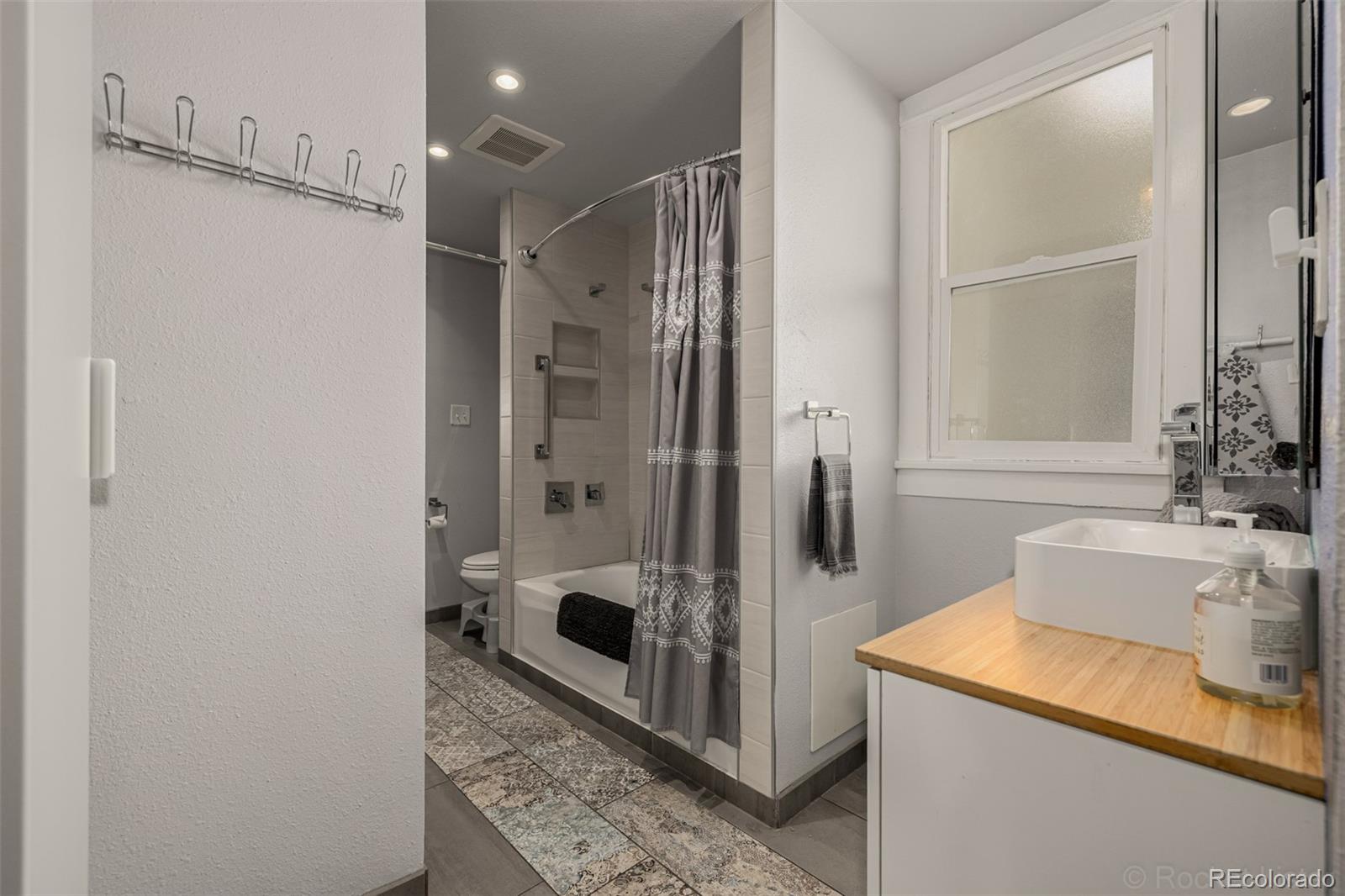 MLS Image #17 for 1400  osceola street,denver, Colorado