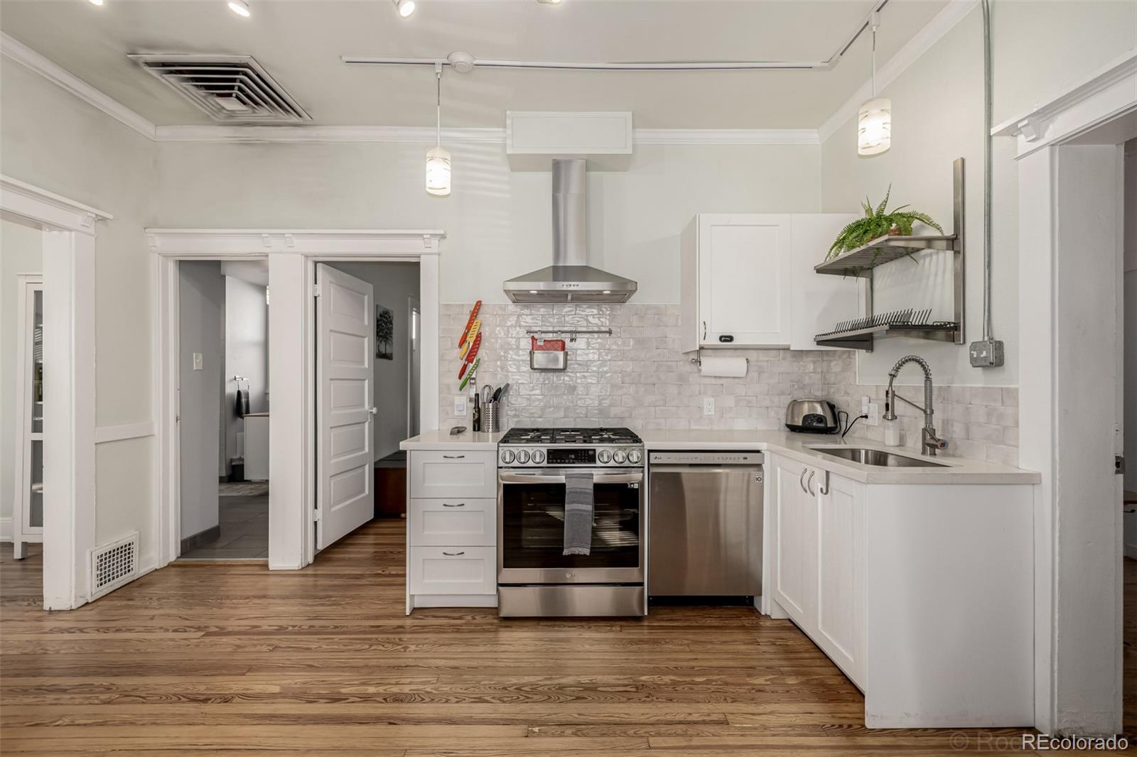 MLS Image #9 for 1400  osceola street,denver, Colorado
