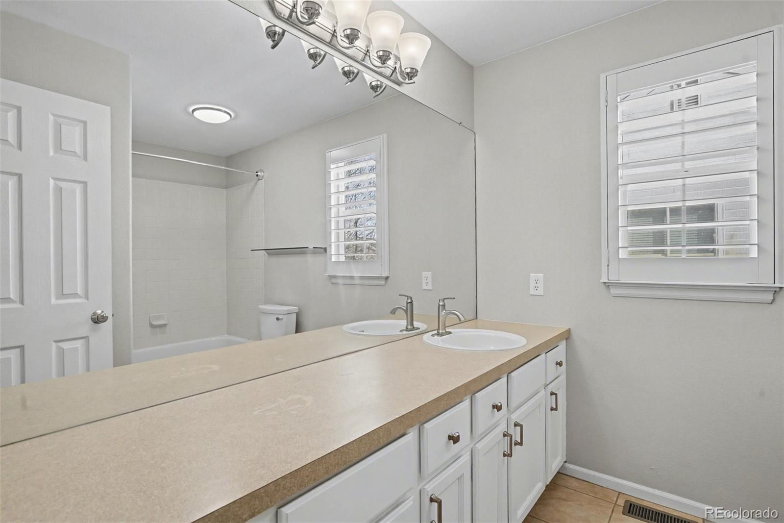 MLS Image #28 for 1748  spring water lane,highlands ranch, Colorado