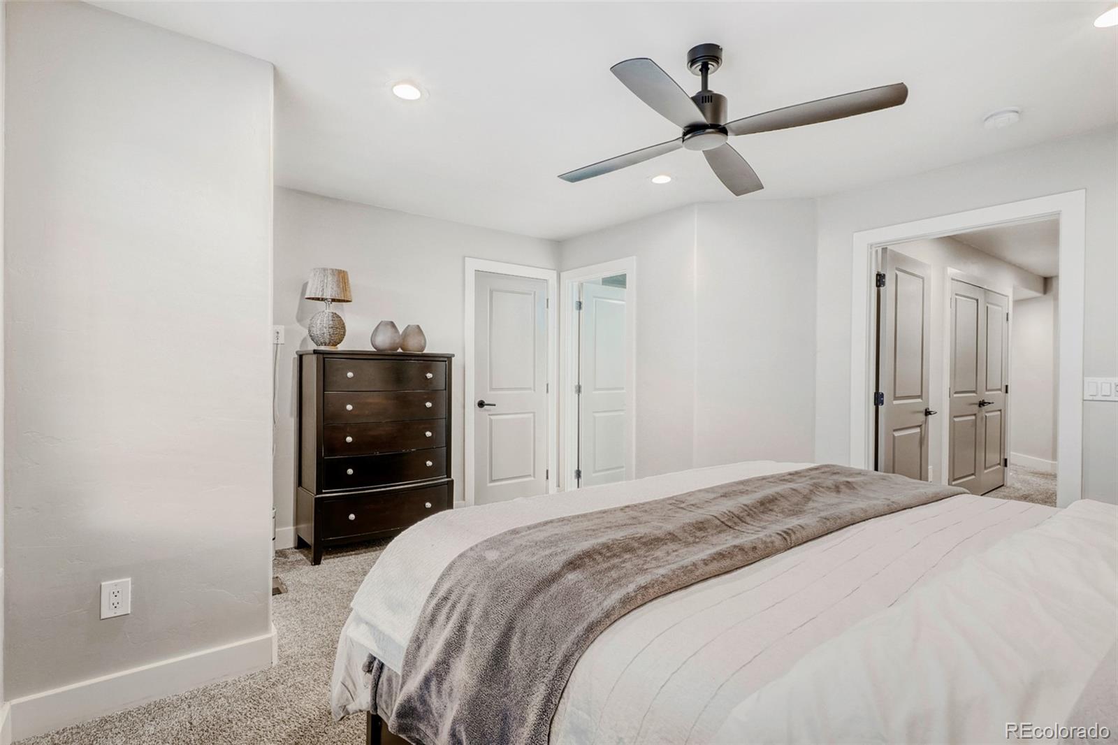 MLS Image #23 for 2818  java court,denver, Colorado