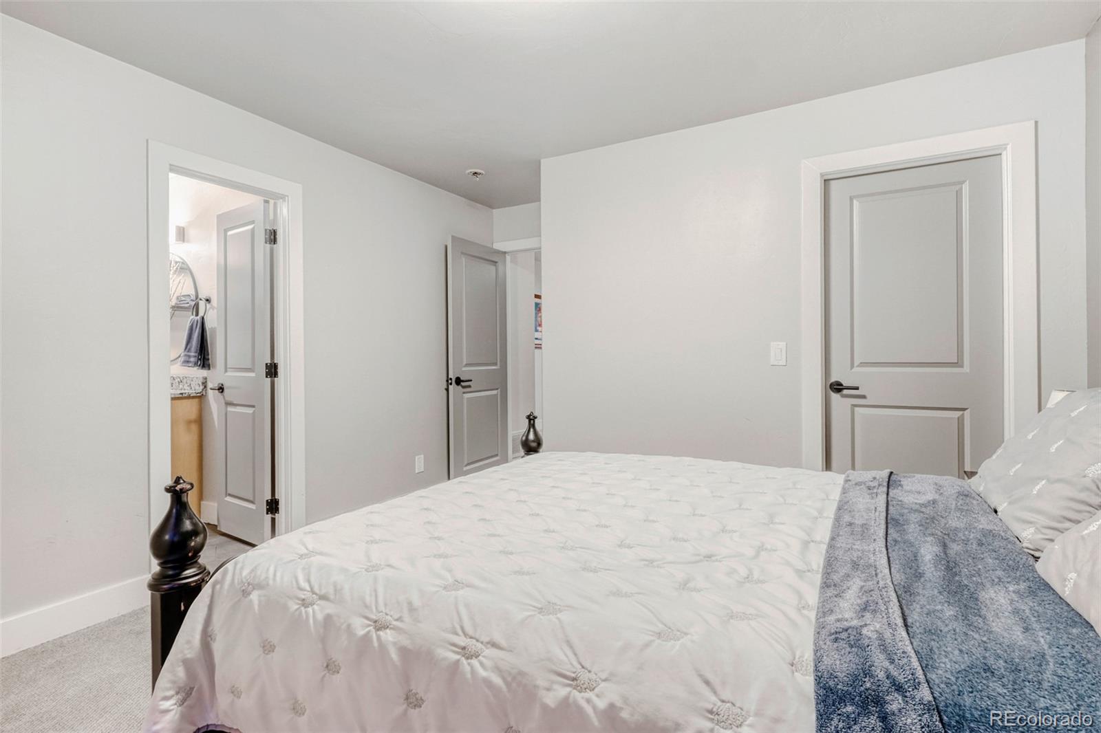 MLS Image #28 for 2818  java court,denver, Colorado