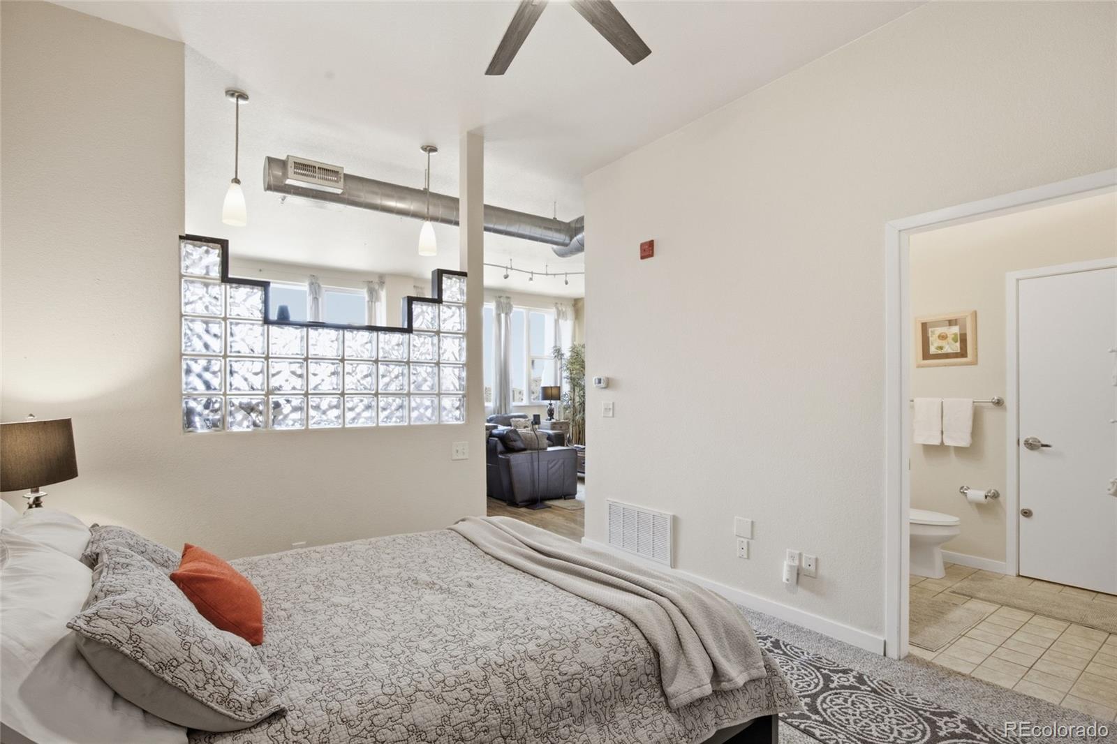 MLS Image #10 for 2525  15th street,denver, Colorado