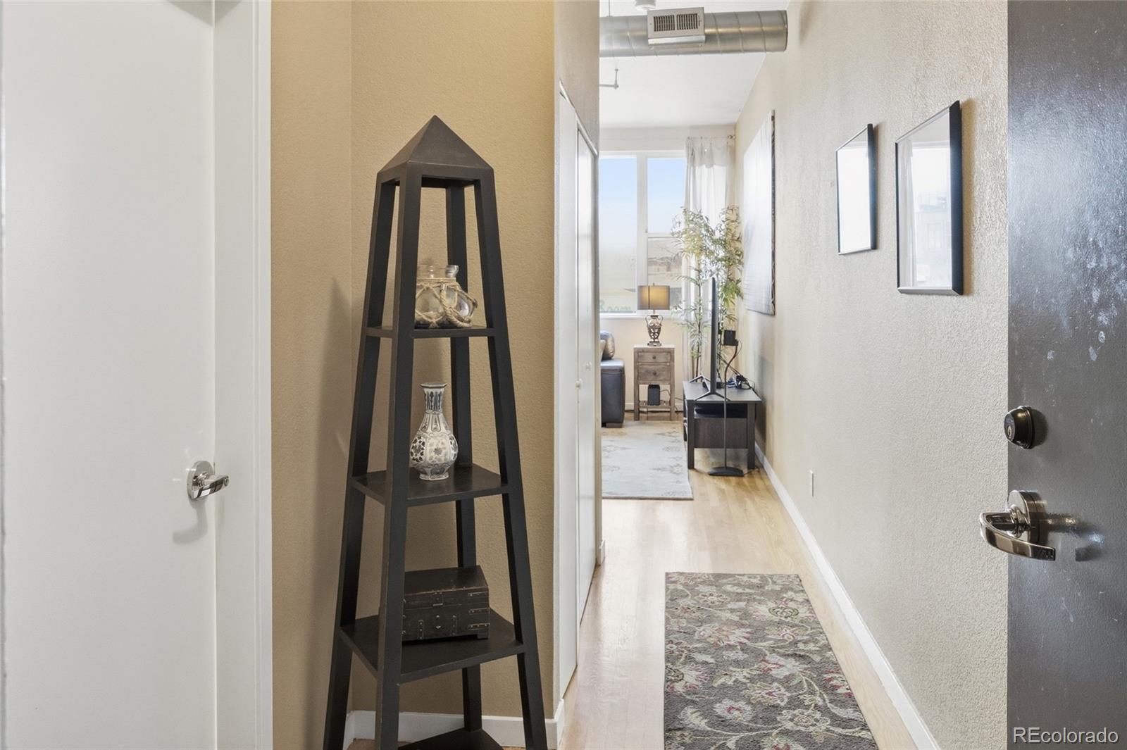 MLS Image #13 for 2525  15th street,denver, Colorado