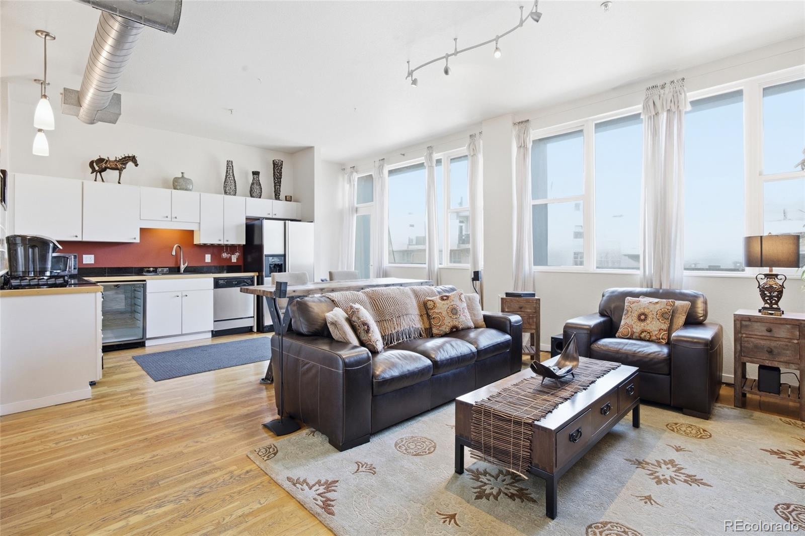 MLS Image #3 for 2525  15th street,denver, Colorado