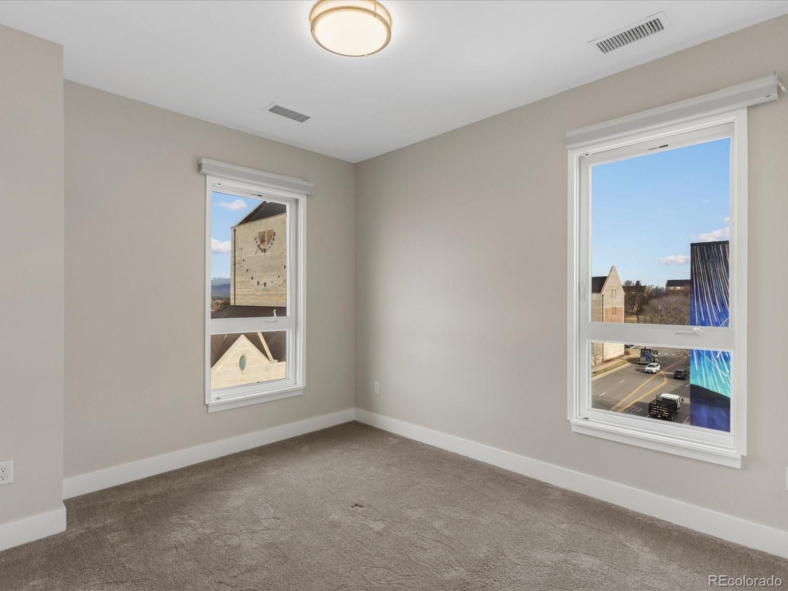 MLS Image #18 for 2374 s university boulevard 501,denver, Colorado