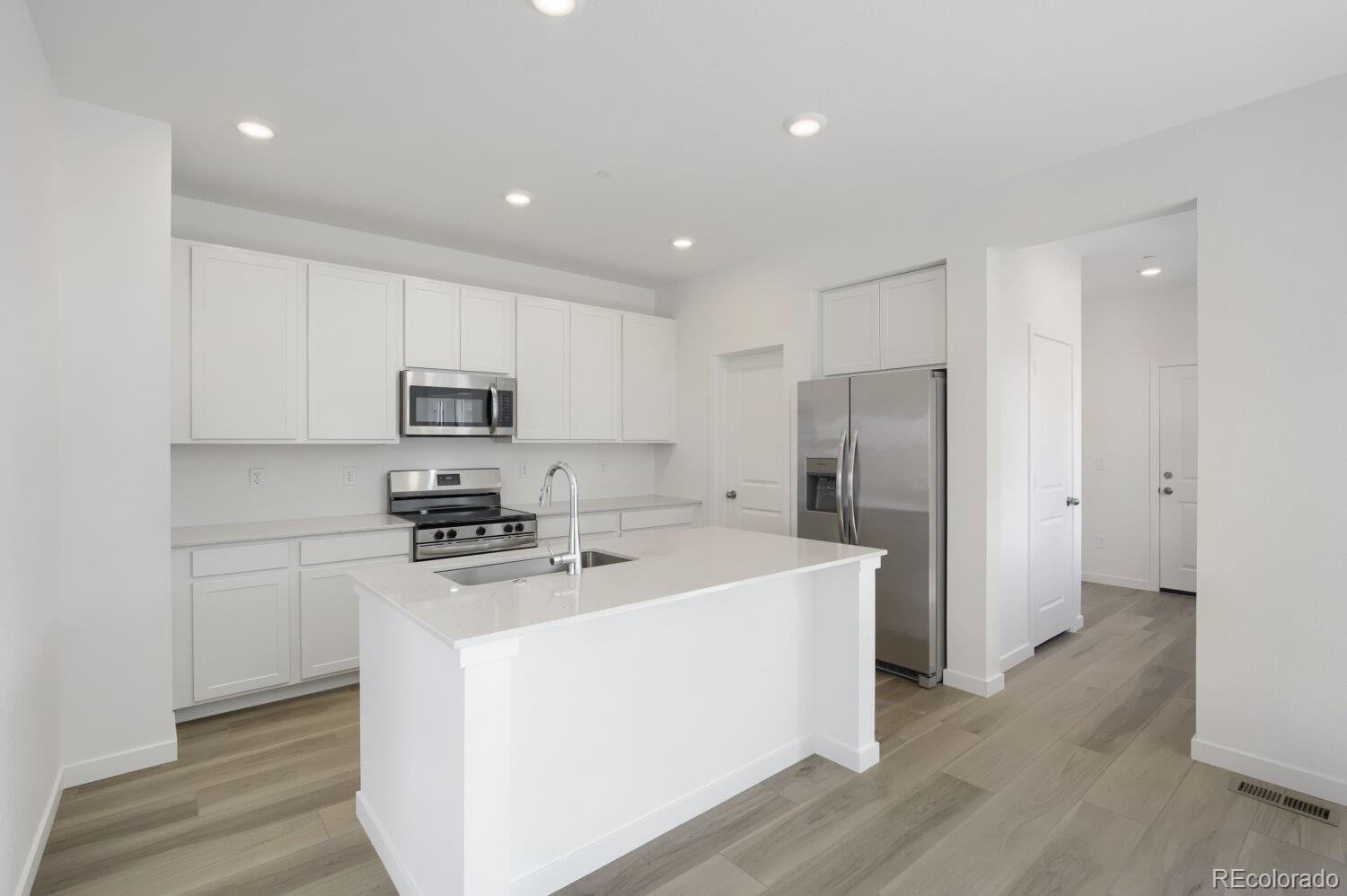 MLS Image #3 for 6404  red willow drive,fort collins, Colorado