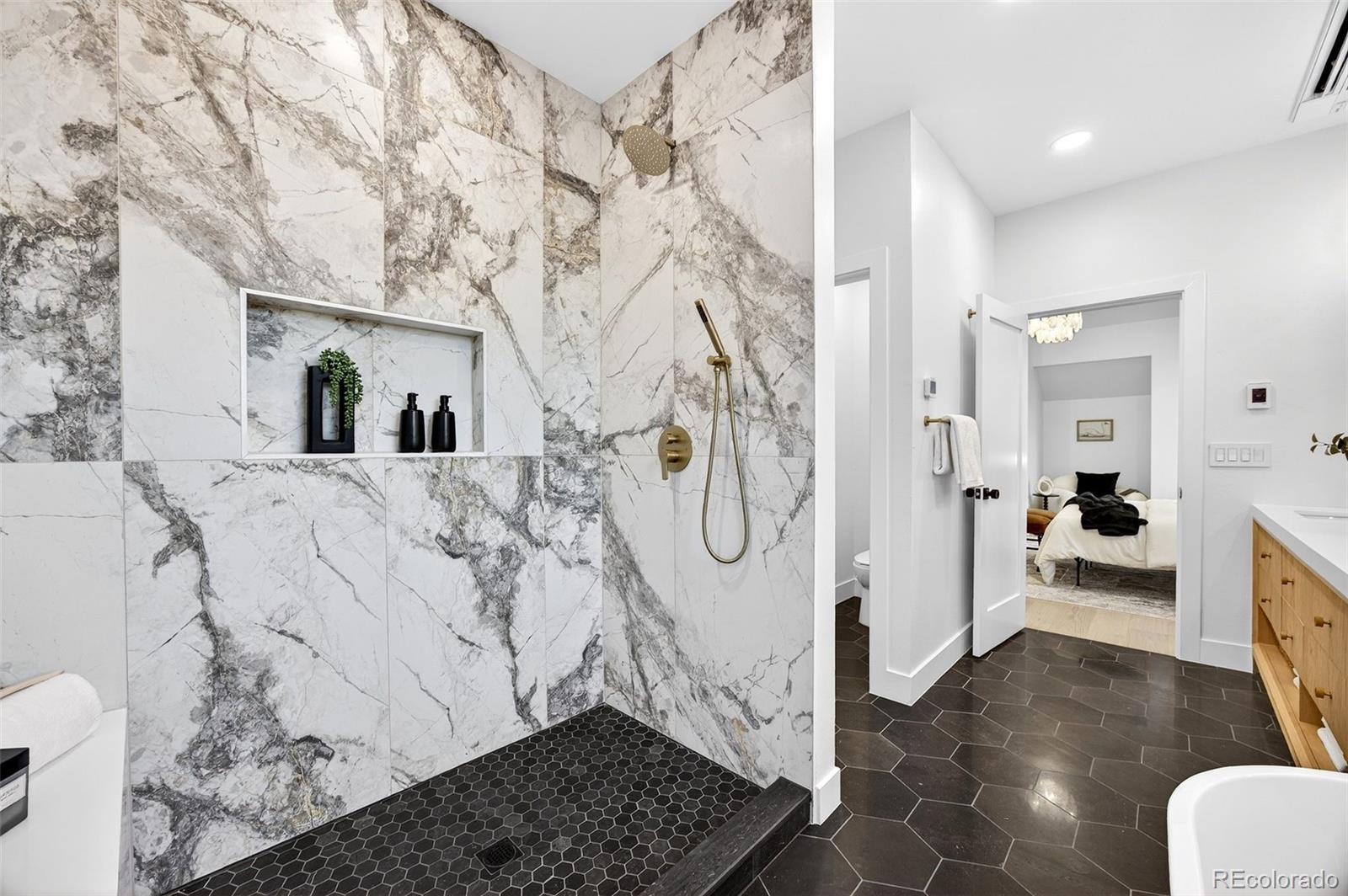 MLS Image #17 for 5175 n raleigh street,denver, Colorado